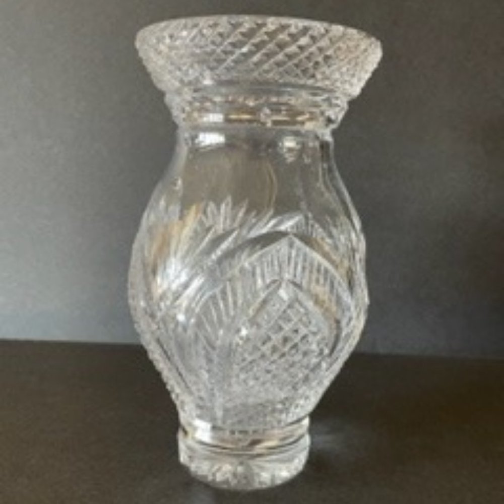 Dingle Irish Crystal 9" Vase - hand cut crystal